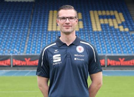 Team physician Florian Brand Eintracht Braunschweig