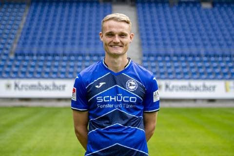 Amos Pieper DSC Arminia Bielefeld 2 BL, portrait date 2019 2020 Copyright: xDavidxInderliedx