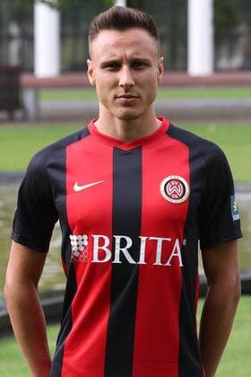 11 07 2019, xjhx, Football 2 Bundesliga, SV Wehen Wiesbaden Team photo Portrait date Photo date 2019 2020 emspor, v l Dominik Franke DFL DFL DFB REGULATIONS PROHIBIT ANY USE OF PHOTOGRAPHS as IMAGE SEQUENCES and or QUASI VIDEO Wiesbaden
