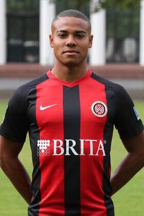 11 07 2019, xjhx, Football 2 Bundesliga, SV Wehen Wiesbaden Team photo Portrait date Photo date 2019 2020 emspor, v l Michael Guthoerl DFL DFL REGULATIONS PROHIBIT ANY USE OF PHOTOGRAPHS as IMAGE SEQUENCES and or QUASI VIDEO Wiesbaden