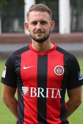 11 07 2019, xjhx, Football 2 Bundesliga, SV Wehen Wiesbaden Team photo Portrait date Photo date 2019 2020 emspor, v l Marc Wachs DFL DFL REGULATIONS PROHIBIT ANY USE OF PHOTOGRAPHS as IMAGE SEQUENCES and or QUASI VIDEO Wiesbaden