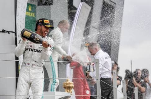 Motorsports: FIA Formula One World Championship, WM, Weltmeisterschaft 2019, Grand Prix of Great Britain, 44 Lewis Hamilton (GBR, Mercedes AMG Petronas Motorsport), Silverstone Great Britain