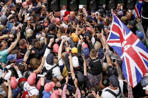Motorsports: FIA Formula One World Championship, WM, Weltmeisterschaft 2019, Grand Prix of Great Britain, 44 Lewis Hamilton (GBR, Mercedes AMG Petronas Motorsport), Silverstone Great Britain