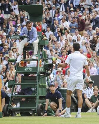 Novak Djokovic discusses with referee Damian Steiner Copyright: xJuergenxHasenkopfx