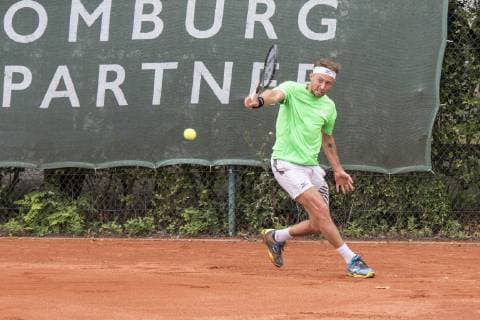Tennis Point Bundesliga, TK Grün-Weiss Mannheim - TC Großhesselohe Mannheim 14.07.2019, Tennis Bundesliga, TK Grün Weiss Mannheim - TC Großhesselohe, Der Mannheimer Jeremy Jahn in seinem Spiel gegen Alejandro Davidovich. Mannheim. 14.07.19 Tennis Bundesliga , Mannheim Baden Wuerttemberg Deutschland *** Tennis Point Bundesliga, TK Grün Weiss Mannheim TC Großhesselohe Mannheim 14 07 2019, Tennis Bundesliga, TK Grün Weiss Mannheim TC Großhesselohe, Der Mannheimer Jeremy Jahn in his match against Alejandro Davidovich Mannheim 14 07 19 Tennis Bundesliga , Mannheim Baden Wuerttemberg Germany