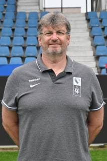 Physiotherapist Jürgen Dolls VfL Bochum 2 BL, portrait date 2019 2020 Team2