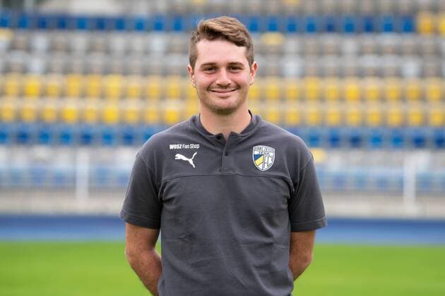 FC Carl Zeiss Jena Season 2019 2020 Team photo 16 7 19 Co Coach Lucca Strolz Jena , portrait transverse Ernst Abbe Sportfeld