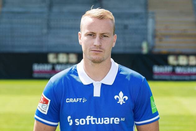 17 07 2019, xfux, football 2 Bundesliga, SV Darmstadt 98, 2 BL, portrait date 2019 2020, team photo photo date, emonline, emspor, deloka, v l Fabian Holland SV Darmstadt 98 Darmstadt