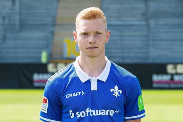 17 07 2019, xfux, football 2 Bundesliga, SV Darmstadt 98, 2 BL, portrait date 2019 2020, team photo photo date, emonline, emspor, deloka, v l Leon Mueller SV Darmstadt 98 Darmstadt