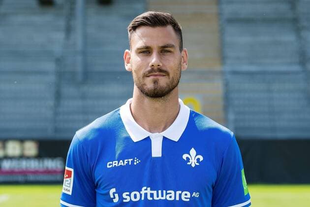 17 07 2019, xfux, Soccer 2 Bundesliga, SV Darmstadt 98, 2 BL, portrait date 2019 2020, team photo photo date, emonline, emspor, deloka, v l Dario Dumic SV Darmstadt 98 Darmstadt