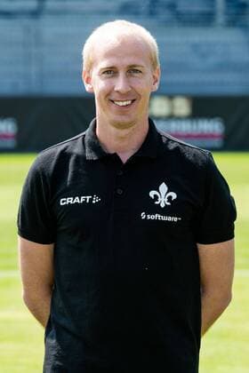 17 07 2019, xfux, football 2 Bundesliga, SV Darmstadt 98, 2 BL, portrait date 2019 2020, team photo photo, emonline, emspor, deloka, v l physiotherapist Sebastian Pommer SV Darmstadt 98 Darmstadt