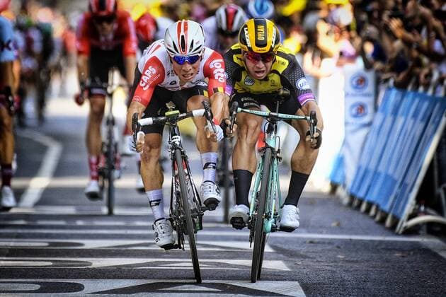 Australian Caleb Ewan of Lotto Soudal (L) wins before Dutch Dylan Groenewegen of Team Jumbo-Visma (R) the sprint at the finish of the eleventh stage of the 106th edition of the Tour de France cycling race, 167 km from Albi to Toulouse, Wednesday 17 July 2019 in France. This year s Tour de France starts in Brussels and takes place from July 6th to July 28th. YORICKxJANSENS  x05627898x