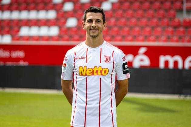 GER, football, men, 2 BL, season 2019 2020, portrait date, 18 07 2019, SSV Jahn Regensburg Julian Derstroff SSV Jahn Regensburg 2 BL, portrait date 2019 2020,