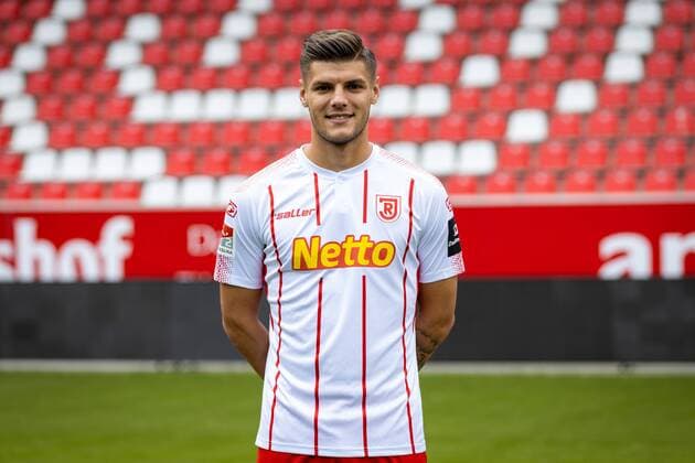 GER, football, men, 2 BL, season 2019 2020, portrait date, 18 07 2019, SSV Jahn Regensburg Erik Wekesser SSV Jahn Regensburg 2 BL, portrait date 2019 2020,
