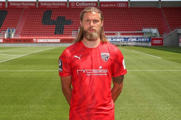 Björn Paulsen 4 FC Ingolstadt 04 3 League Portrait date 2019 2020 FC Ingolstadt 04 3 League Portrait date 2019 2020