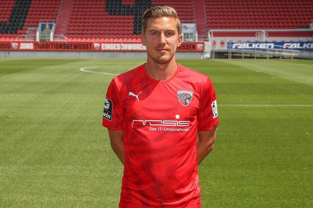 Konstantin Kerschbaumer 7 FC Ingolstadt 04 3 League Portrait date 2019 2020 FC Ingolstadt 04 3 League Portrait date 2019 2020