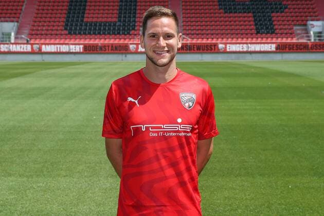 Michael Heinloth 17 FC Ingolstadt 04 3 League Portrait date 2019 2020 FC Ingolstadt 04 3 League Portrait date 2019 2020