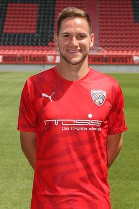 Michael Heinloth 17 FC Ingolstadt 04 3 League Portrait date 2019 2020 FC Ingolstadt 04 3 League Portrait date 2019 2020