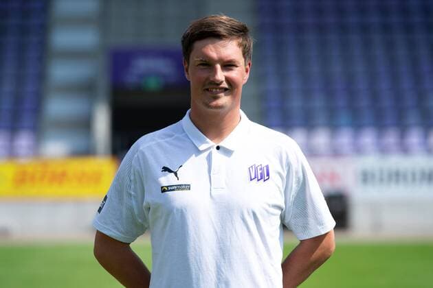 Merlin Polzin Co Trainer VfL Osnabrück 2 BL, portrait date 2019 2020 Osnabrück Lower Saxony Germany Stadium at the Bremen Bridge