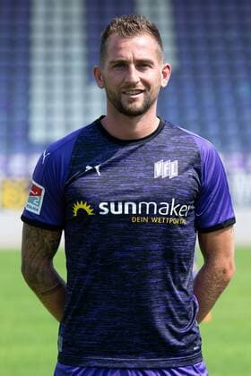 Marc Heider VfL Osnabrück 2 BL, portrait date 2019 2020 Osnabrück Lower Saxony Germany Stadium at the Bremen Bridge