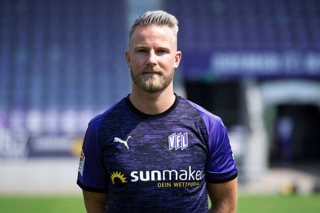 Alexander Riemann VfL Osnabrück 2 BL, portrait date 2019 2020 Osnabrück Lower Saxony Germany Stadium at the Bremen Bridge