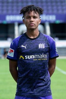 Felix Agu VfL Osnabrück 2 BL, portrait date 2019 2020 Osnabrück Lower Saxony Germany Stadium at the Bremen Bridge