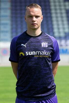 Niklas Schmidt VfL Osnabrück 2 BL, portrait date 2019 2020 Osnabrück Lower Saxony Germany Stadium at the Bremen Bridge
