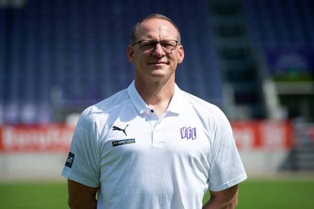 Björn Ernst Osteopath VfL Osnabrück 2 BL, portrait date 2019 2020 Osnabrück Lower Saxony Germany Stadium at the Bremen Bridge