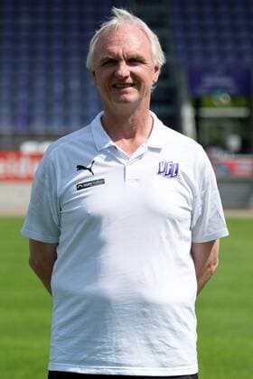 Manfred Glüsenkamp Sports psychologist VfL Osnabrück 2 BL, portrait date 2019 2020 Osnabrück Lower Saxony Germany Stadium at the Bremen Bridge