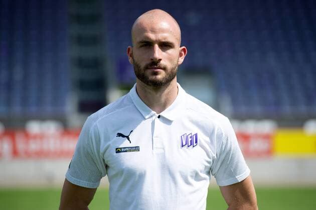 Julius Ohnesorge Team Manager VfL Osnabrück 2 BL, portrait date 2019 2020 Osnabrück Lower Saxony Germany Stadium at the Bremer Brücke bridge