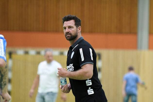 Florian Kehrmann Trainer, TBV Lemgo Lippe , VfL Pfullingen vs. TBV Lemgo, Handball, Friendly match, 18 07 2019, VfL Pfullingen vs. TBV Lemgo, Handball, Friendly match, 18 07 2019 Dettingen an der Erms Copyright: xEIBNER Florian_Schustx EP_SCHUST