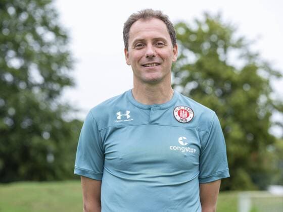 Team doctor Dr Volker Carrero St Pauli 15 07 19, Hamburg, team photo appointment at FC St Pauli, Â