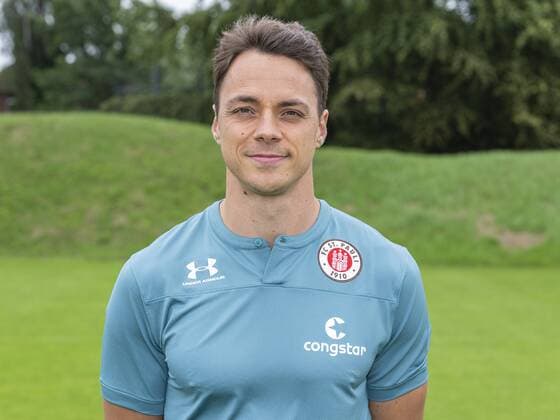 Athletics coach Janosch Emonts St Pauli 15 07 19, Hamburg, team photo session at FC St Pauli, Â