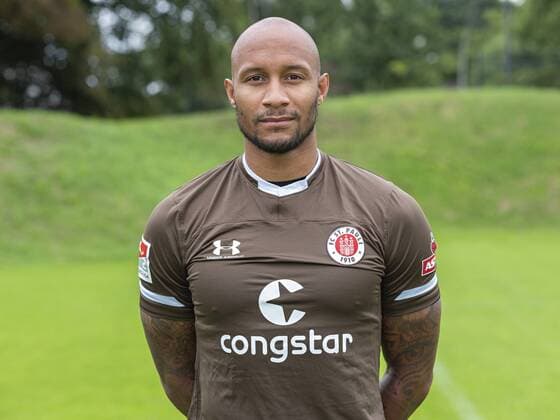 Christopher Avevor St Pauli 15 07 19, Hamburg, team photo appointment with the FC St Pauli, Â