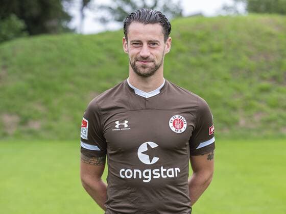 Jan Philipp Kalla St Pauli 15 07 19, Hamburg, team photo appointment with FC St Pauli, Â