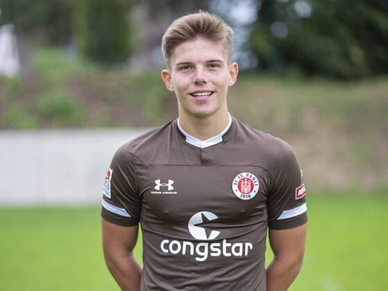 Finn Ole Becker St Pauli 15 07 19, Hamburg, team photo appointment with FC St Pauli, Â