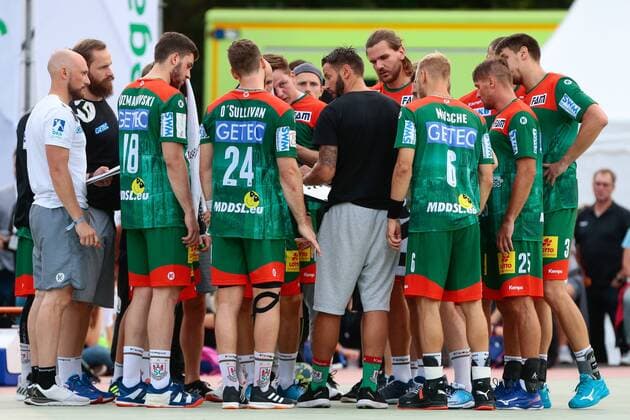 19 07 2019, xtgx, handball test match, SC Magdeburg SC DHfK Leipzig emspor, v l Bennet Wiegert Magdeburg, coach speaks to his players Aschersleben