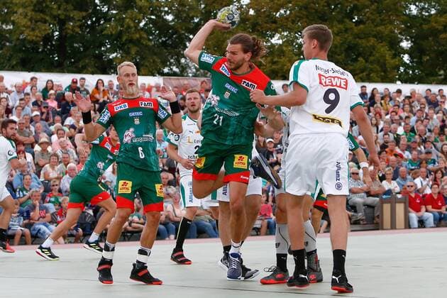 19 07 2019, xtgx, handball test game, SC Magdeburg SC DHfK Leipzig emspor, v l erik schmidt magdeburg scores goal, goal scorer, scored goal, scores the goal Aschersleben