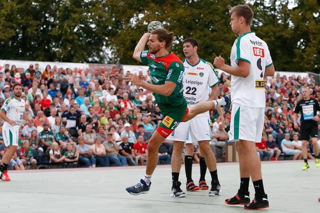 19 07 2019, xtgx, handball test game, SC Magdeburg SC DHfK Leipzig emspor, v l erik schmidt magdeburg scores goal, goal scorer, scored goal, scores the goal Aschersleben
