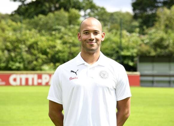Physiotherapist Maurice Johnson Holstein Kiel 2 BL, portrait date 2019 2020, football, men, 19 07 19 Kiel NLZ Projendorf Kiel Germany