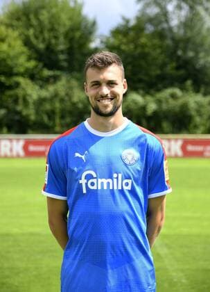 Jonas Meffert Holstein Kiel 2 BL, portrait date 2019 2020, football, men, 19 07 19 Kiel NLZ Projendorf Kiel Germany