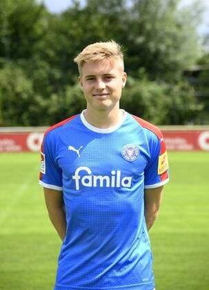 Finn Porath Holstein Kiel 2 BL, portrait date 2019 2020, football, men, 19 07 19 Kiel NLZ Projendorf Kiel Germany
