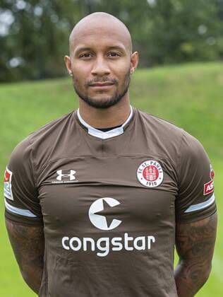 Christopher Avevor St Pauli 15 07 19, Hamburg, team photo appointment with the FC St Pauli, Â