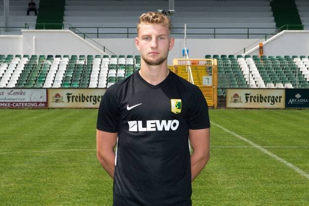 Leo rim carrier rim carrier BSG Chemie Leipzig Soccer RL NO Portrait date 2019 2020 , Leipzig, 21 07 2019, Alfred Kunze Sportpark, Soccer ,