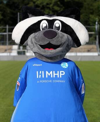 BAU 23 July 2019 Stuttgart Degerloch Football SV Stuttgarter Kickers Photo session, mascot Waldi