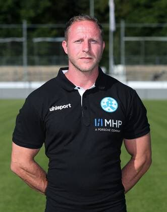 BAU 23 July 2019 Stuttgart Degerloch Football SV Stuttgarter Kickers Photo session, Adrian Fleuchaus Athletics Coach
