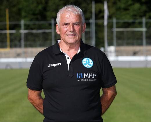 BAU 23 July 2019 Stuttgart Degerloch Soccer SV Stuttgarter Kickers Photo session, Willi Mast coach bus driver