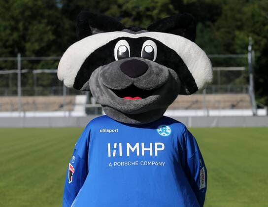 BAU 23 July 2019 Stuttgart Degerloch Football SV Stuttgarter Kickers Photo session, mascot Waldi