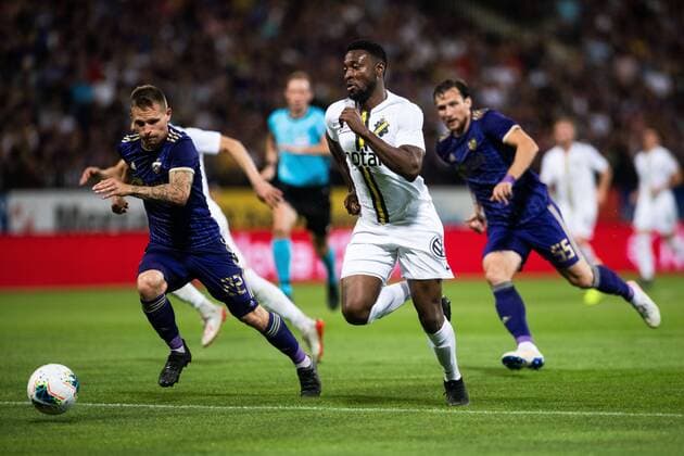 190724 Martin Milec of Maribor and Chinedu Obasi of AIK compete for the ball during the UEFA Champions League qualifying match between Maribor and AIK on July 24, 2019 in Maribor Photo Martin Metelko BILDBYRAN Cop 277 bbeng fotball fotboll football kval till champions league soccer champions league qualification aik maribor,  Copyright: MARTINxMETELKO BB190724BB352