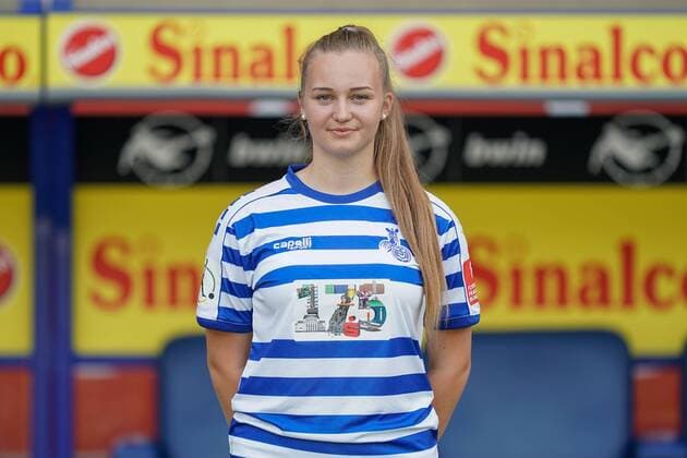 Naomi Gottschling MSV Duisburg , Football Flyeralarm Women Bundesliga Season 2019 2020 Photo shoot MSV Duisburg, Duisburg, Schauinsland Reisen Arena, 24 07 2019, DFB regulations prohibit any use of photographs as image sequences and or quasi video Duisburg Schauinsland Reisen Arena Nordrhein Westfalen Germany